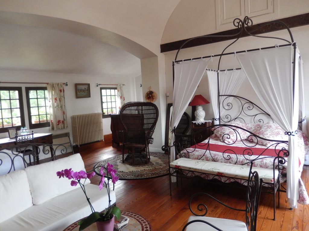 Bed and Breakfast Moulin Des Chennevieres Giverny Exterior foto